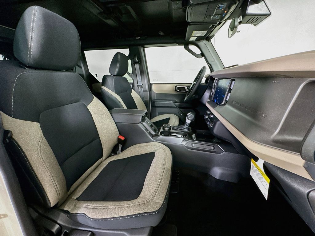 Thumbnail: 2026 Ford Bronco - 11
