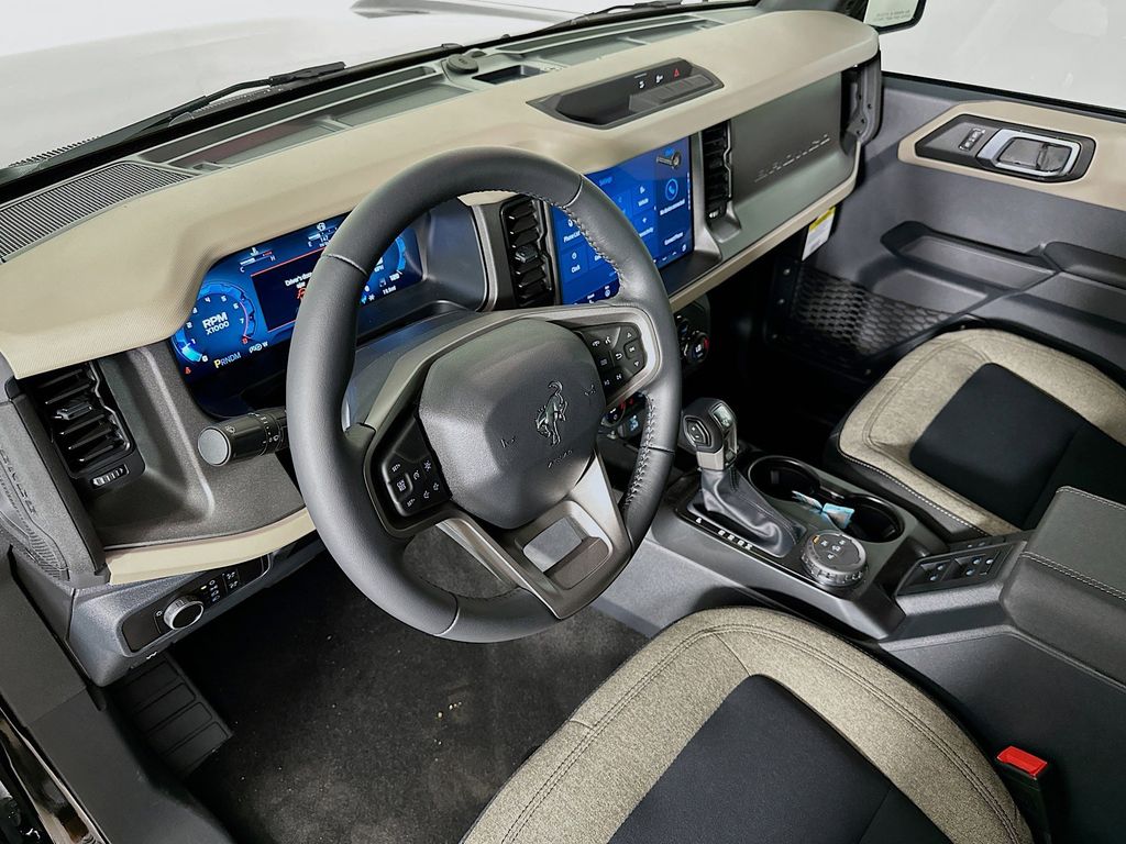 Thumbnail: 2025 Ford Bronco - 2