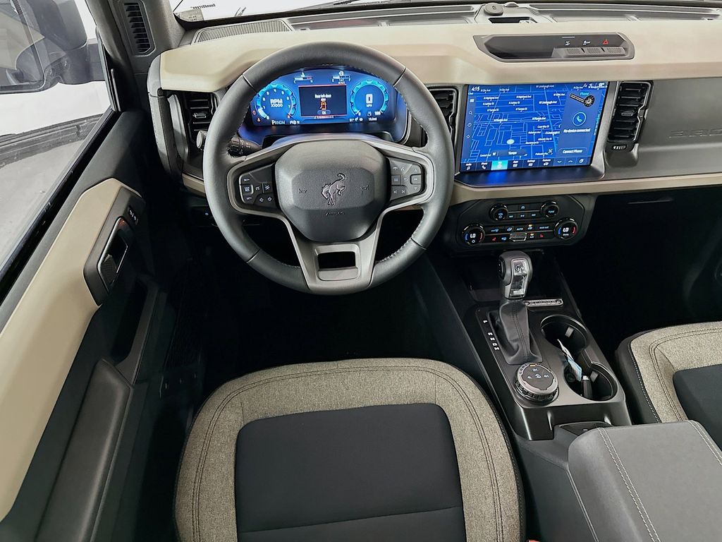 Thumbnail: 2025 Ford Bronco - 10