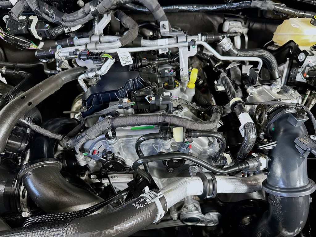 Thumbnail: 2025 Ford Bronco - 9