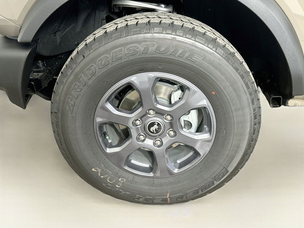 Thumbnail: 2026 Ford Bronco - 8