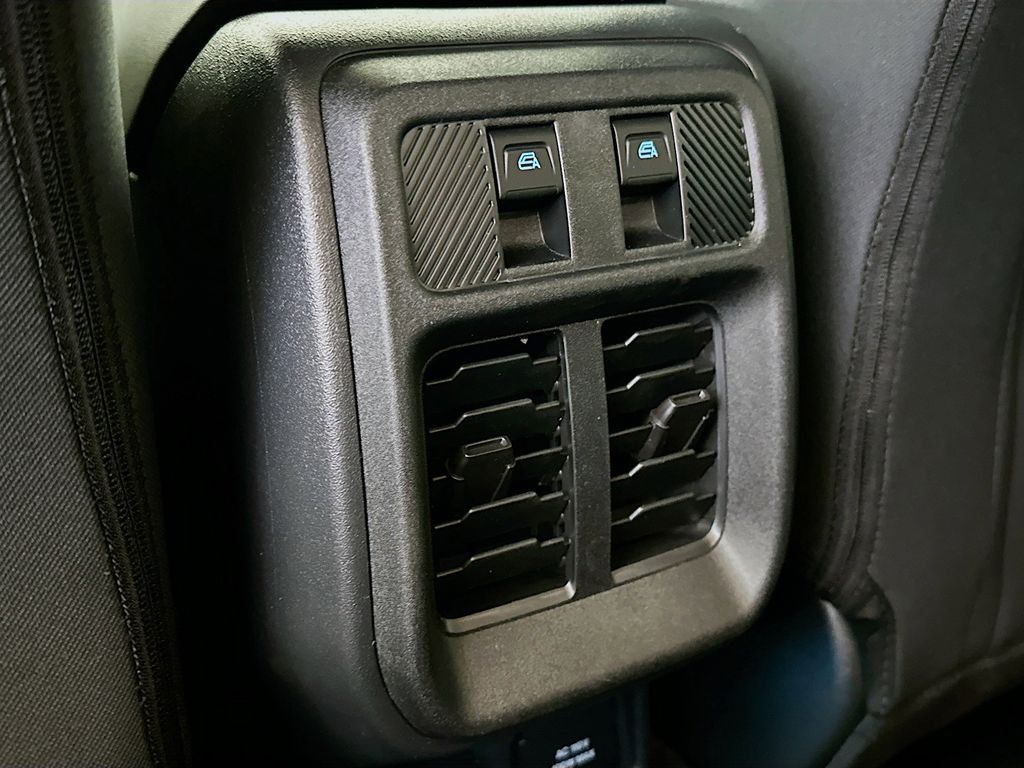 Thumbnail: 2025 Ford Bronco - 22