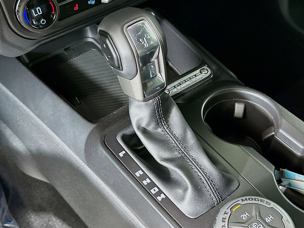 Thumbnail: 2025 Ford Bronco - 17