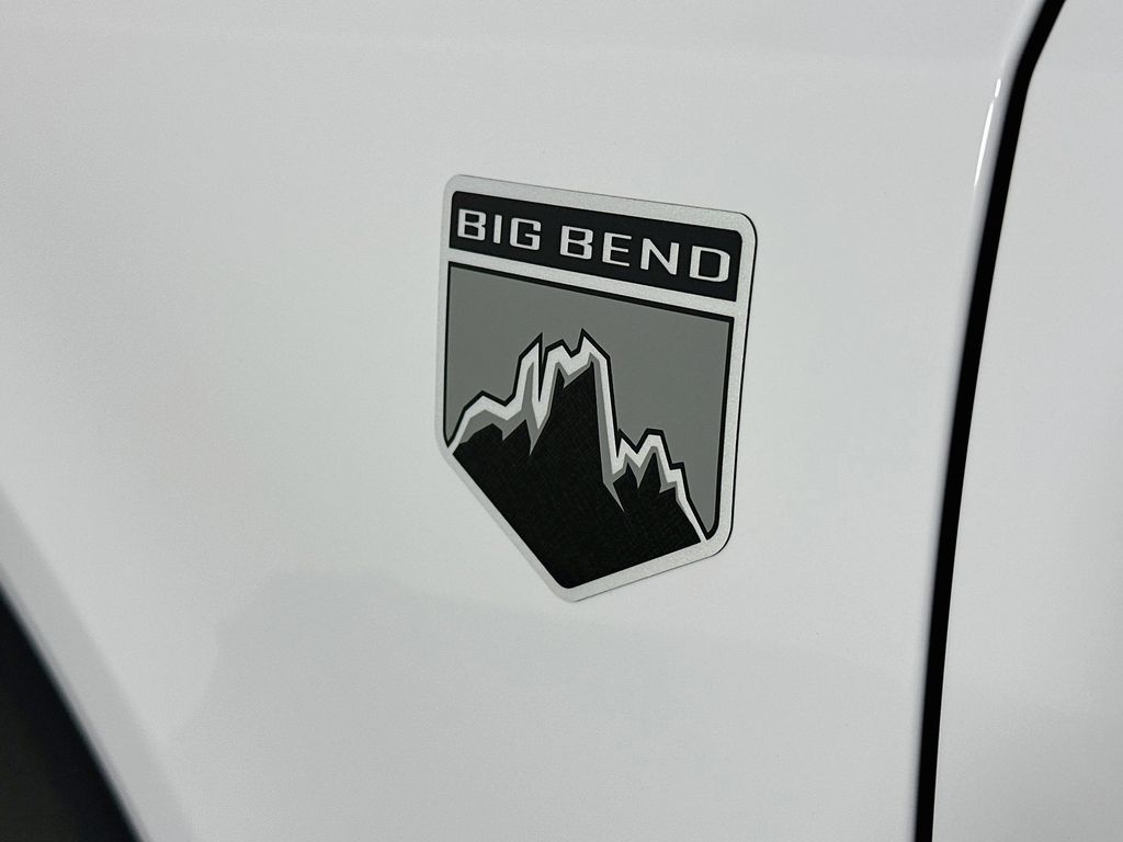 Thumbnail: 2026 Ford Bronco - 6