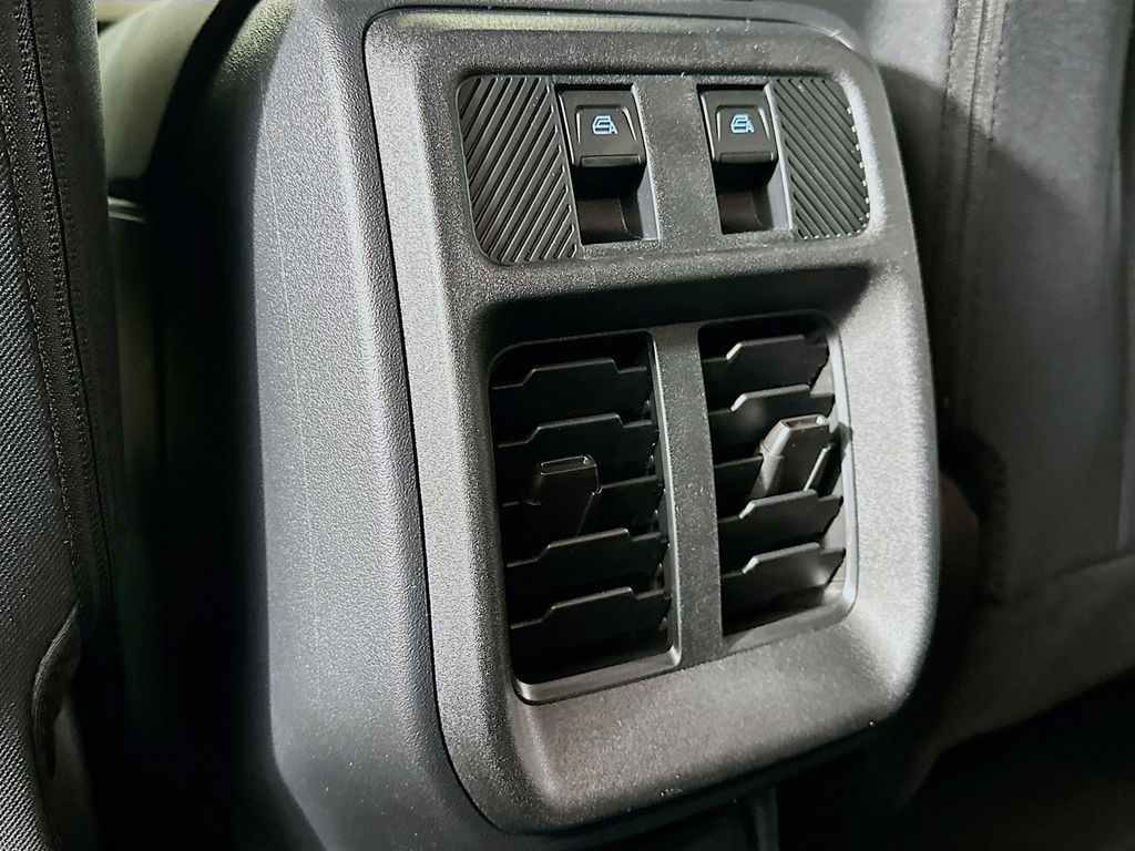 Thumbnail: 2025 Ford Bronco - 21