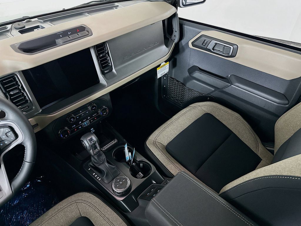 Thumbnail: 2025 Ford Bronco - 13