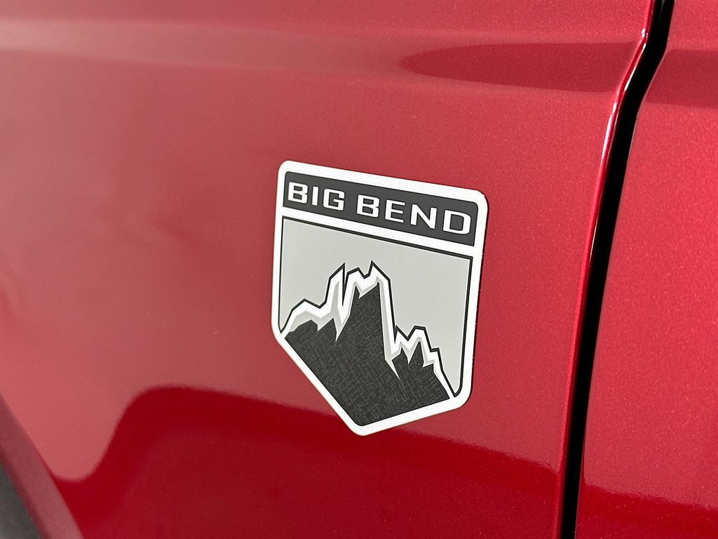 Thumbnail: 2025 Ford Bronco - 6