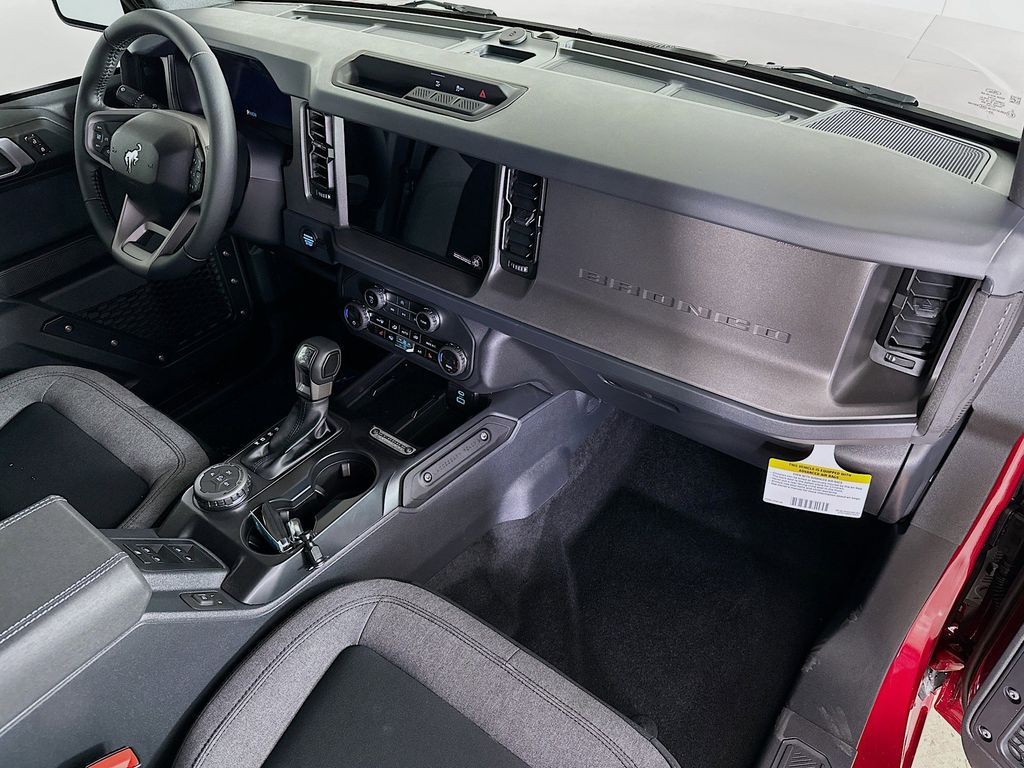 Thumbnail: 2025 Ford Bronco - 32