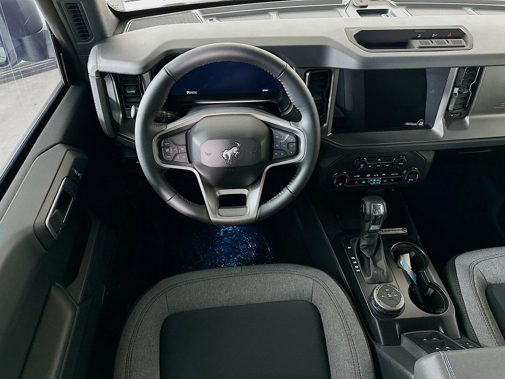 Thumbnail: 2025 Ford Bronco - 9