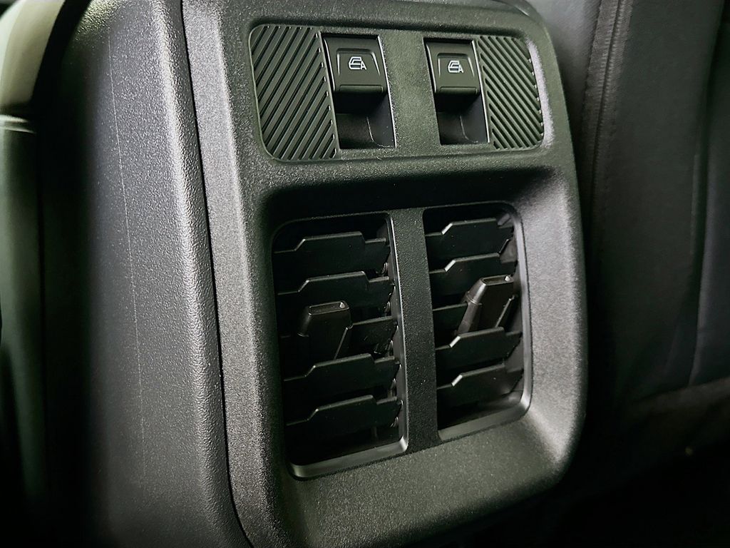 Thumbnail: 2025 Ford Bronco - 22