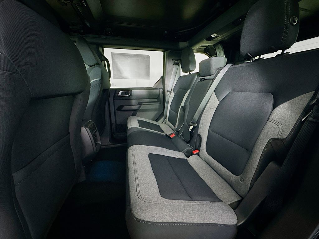 Thumbnail: 2025 Ford Bronco - 12