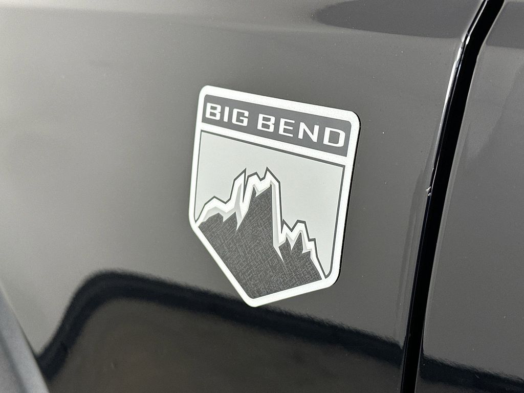 Thumbnail: 2025 Ford Bronco - 6