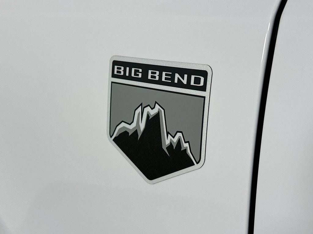 Thumbnail: 2026 Ford Bronco - 6