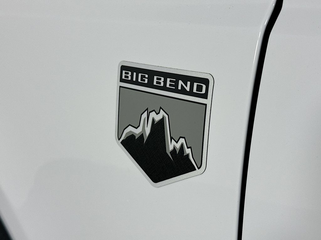 Thumbnail: 2026 Ford Bronco - 6