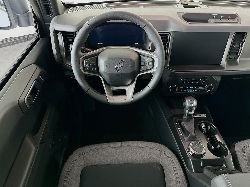 Thumbnail: 2026 Ford Bronco - 9