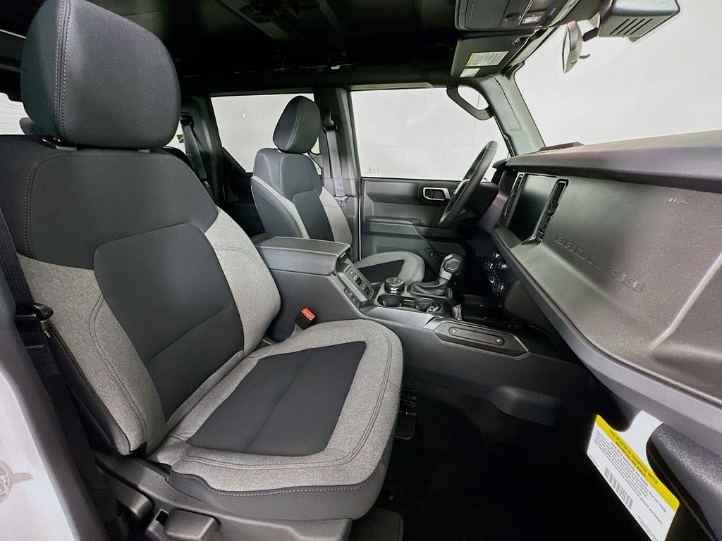 Thumbnail: 2026 Ford Bronco - 11