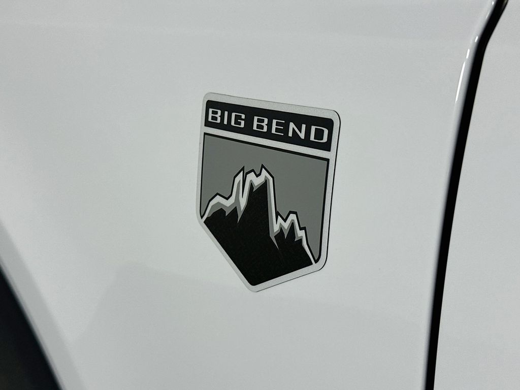 Thumbnail: 2026 Ford Bronco - 6