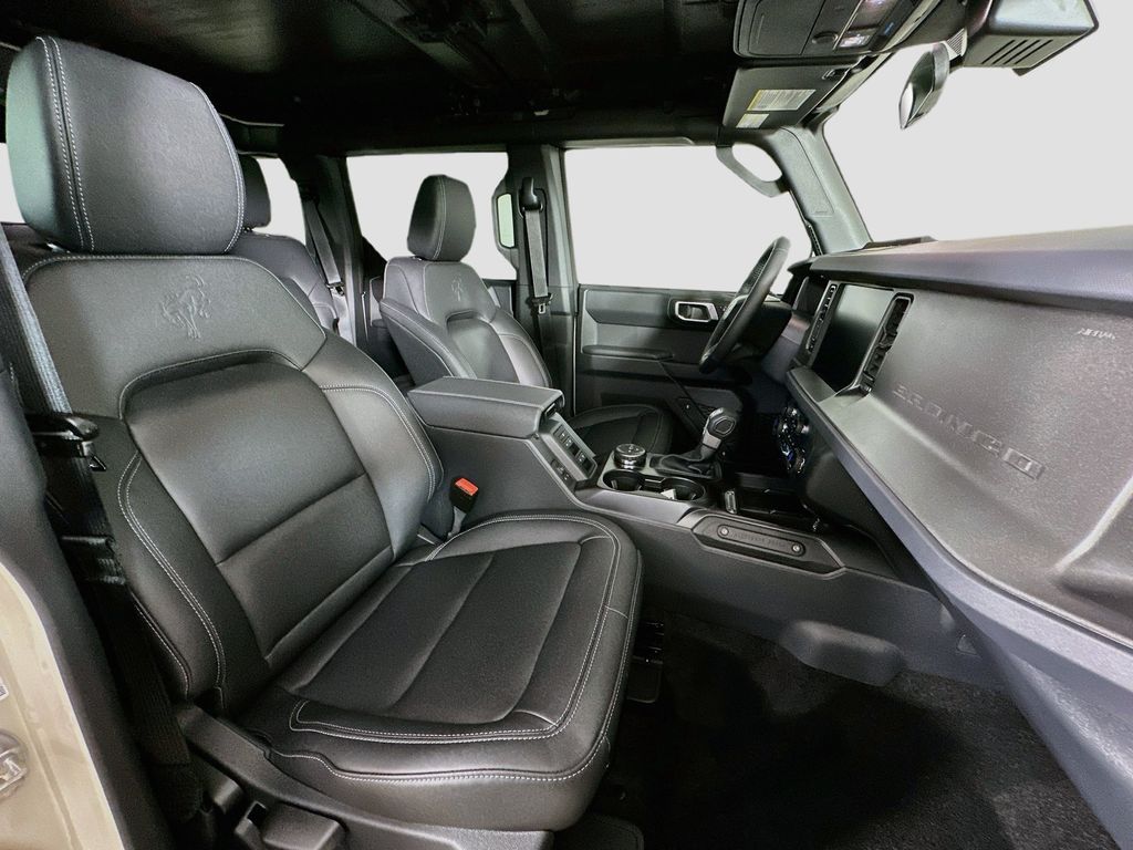 Thumbnail: 2026 Ford Bronco - 11