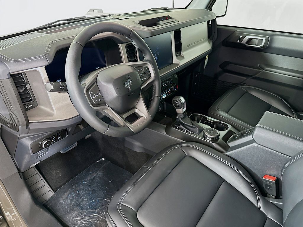 Thumbnail: 2026 Ford Bronco - 2