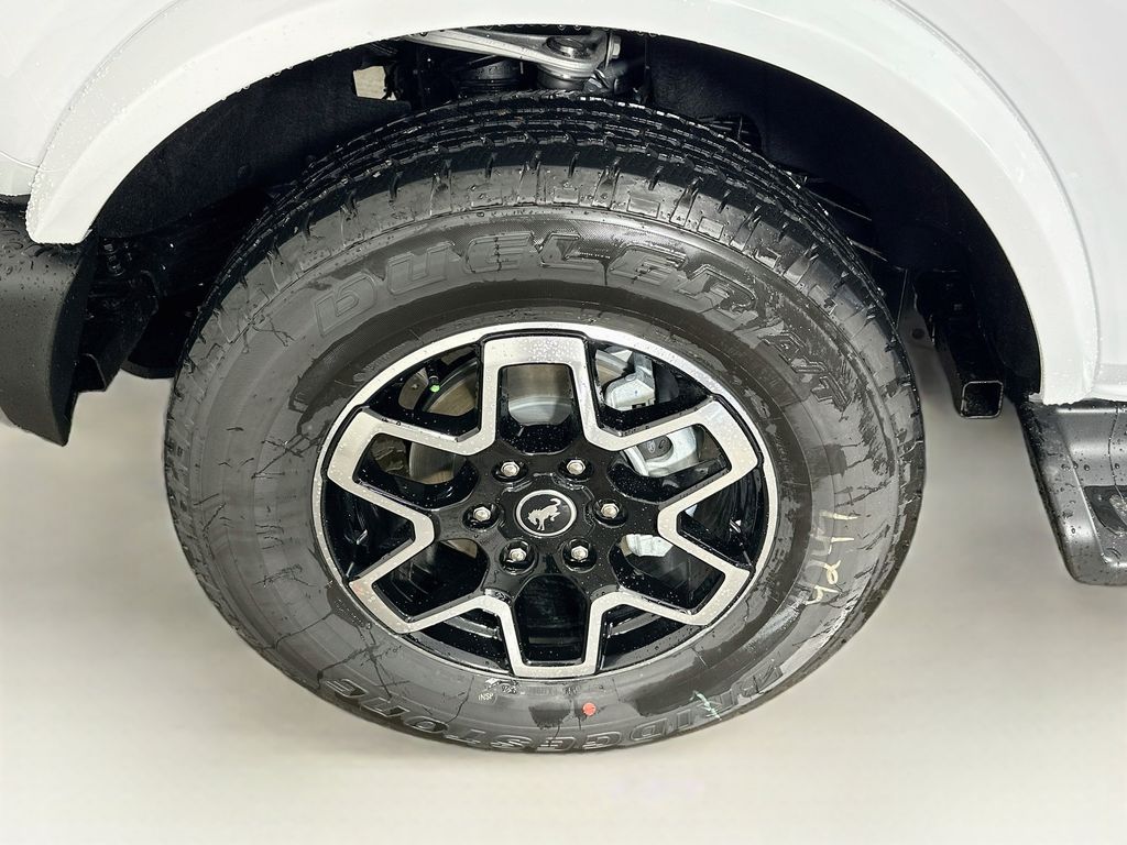 Thumbnail: 2026 Ford Bronco - 7