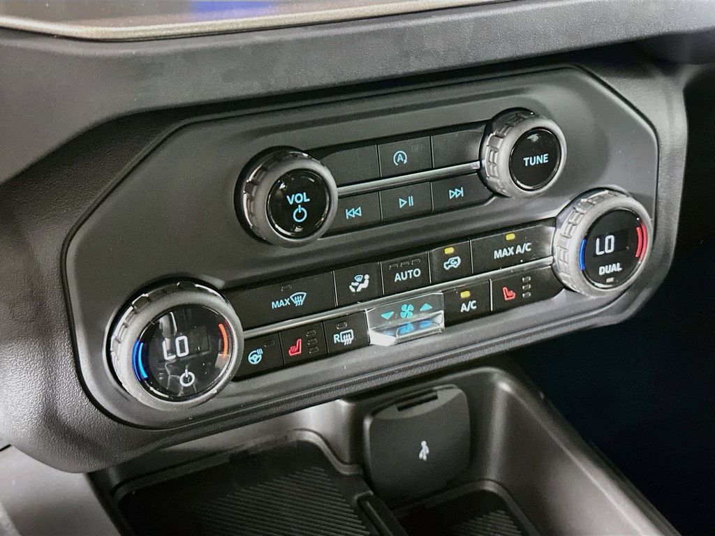 Thumbnail: 2026 Ford Bronco - 21