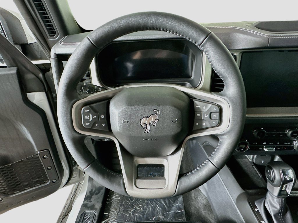 Thumbnail: 2026 Ford Bronco - 9