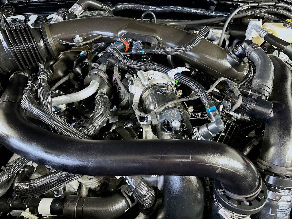 Thumbnail: 2026 Ford Bronco - 9