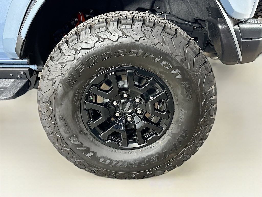 Thumbnail: 2025 Ford Bronco - 8