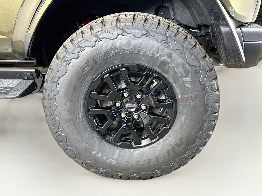 Thumbnail: 2026 Ford Bronco - 7
