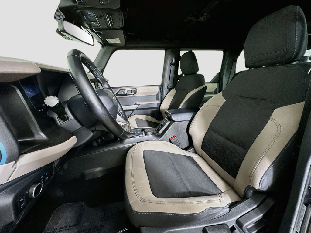 Thumbnail: 2022 Ford Bronco - 11