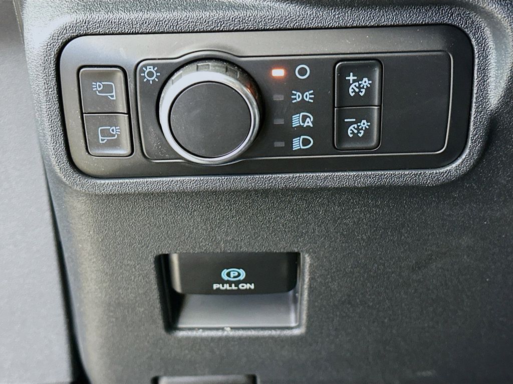 Thumbnail: 2021 Ford Bronco - 26