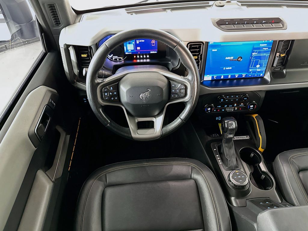 Thumbnail: 2021 Ford Bronco - 10