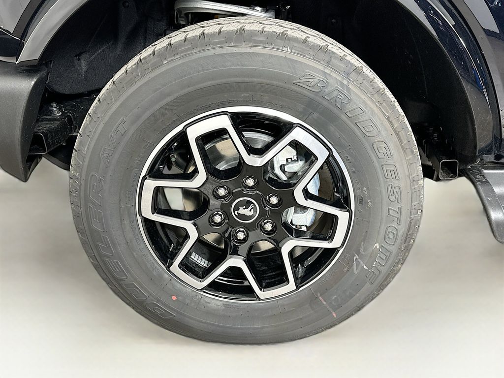 Thumbnail: 2026 Ford Bronco - 8