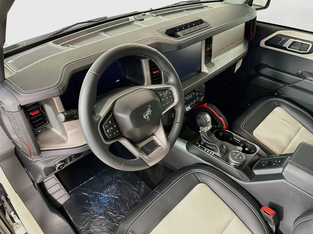 Thumbnail: 2026 Ford Bronco - 2