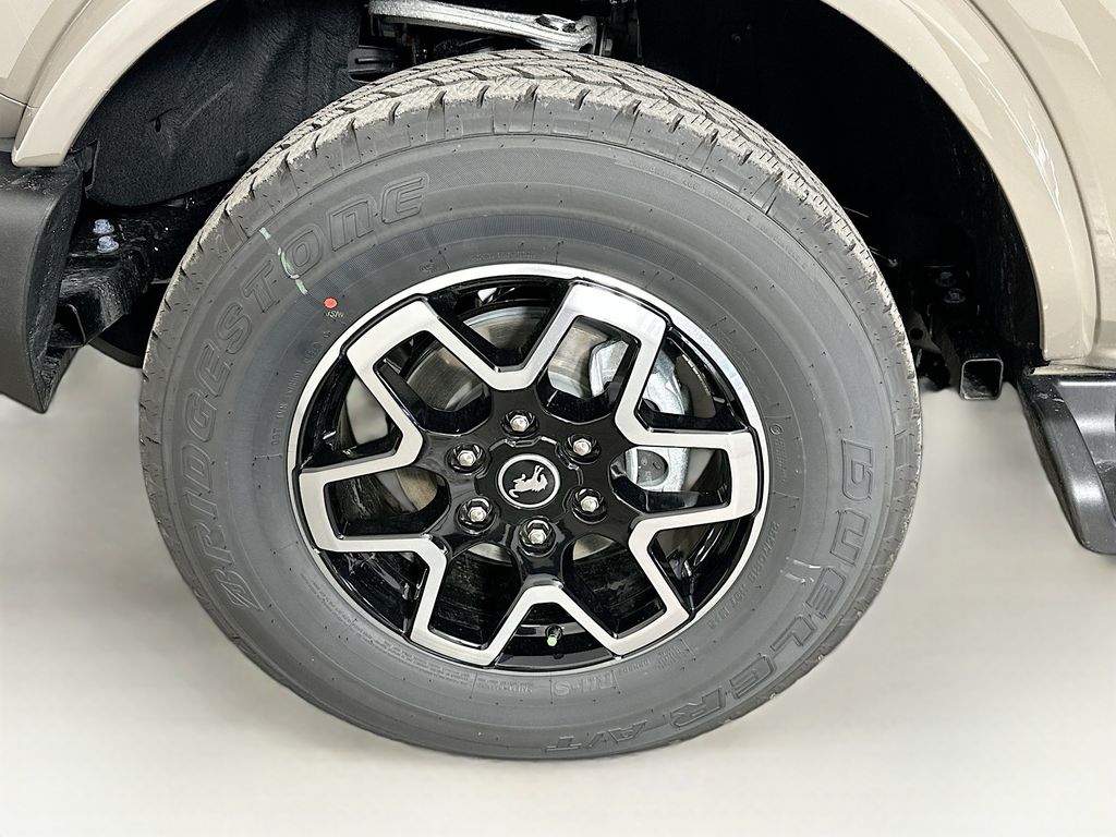 Thumbnail: 2026 Ford Bronco - 7