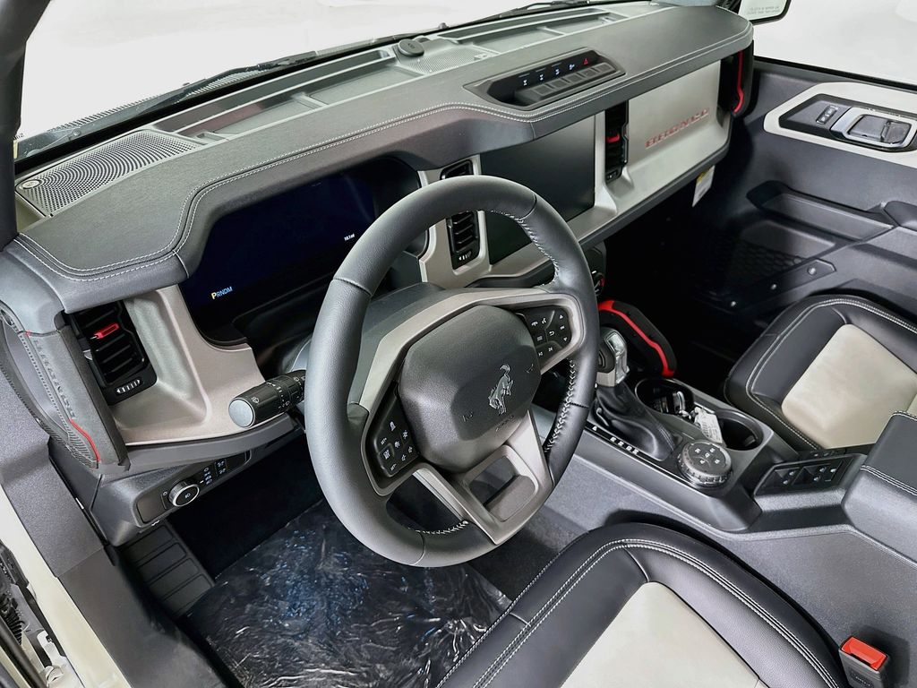 Thumbnail: 2026 Ford Bronco - 2