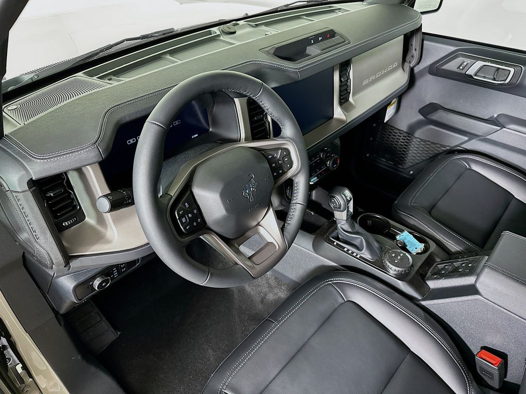 Thumbnail: 2026 Ford Bronco - 2