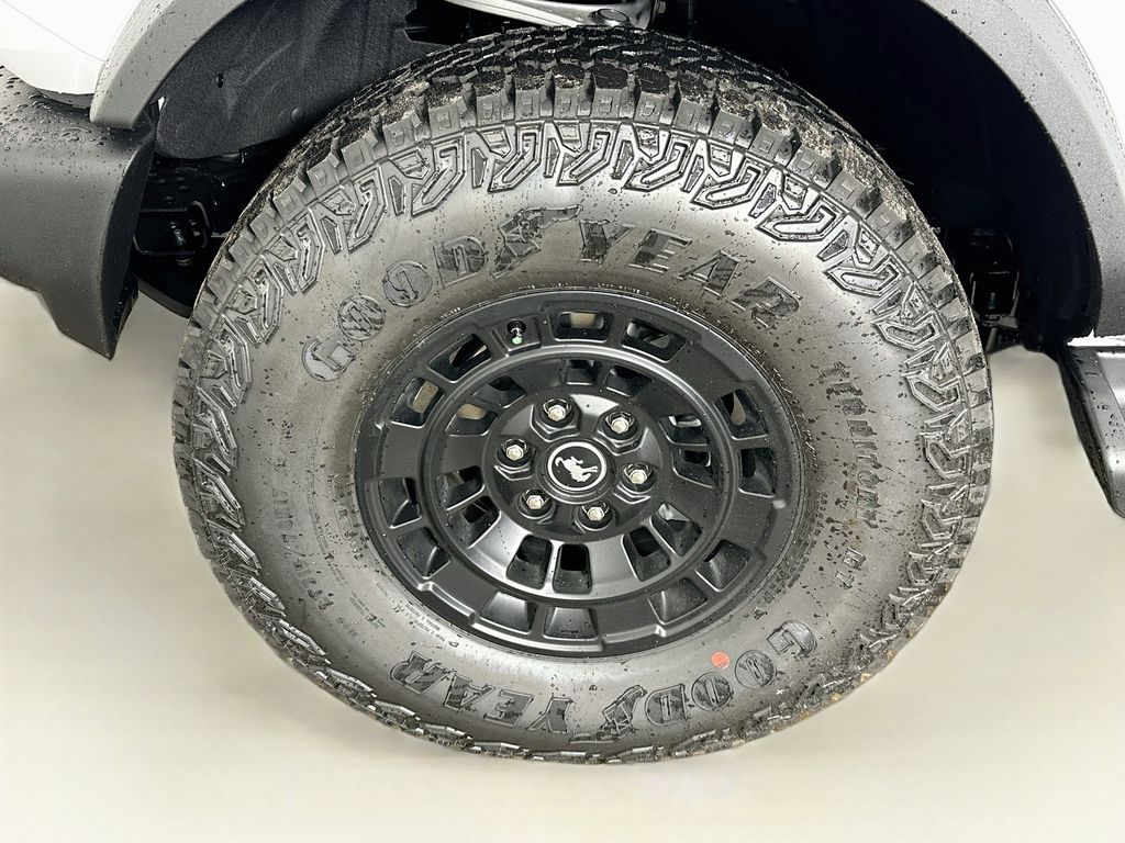 Thumbnail: 2026 Ford Bronco - 7