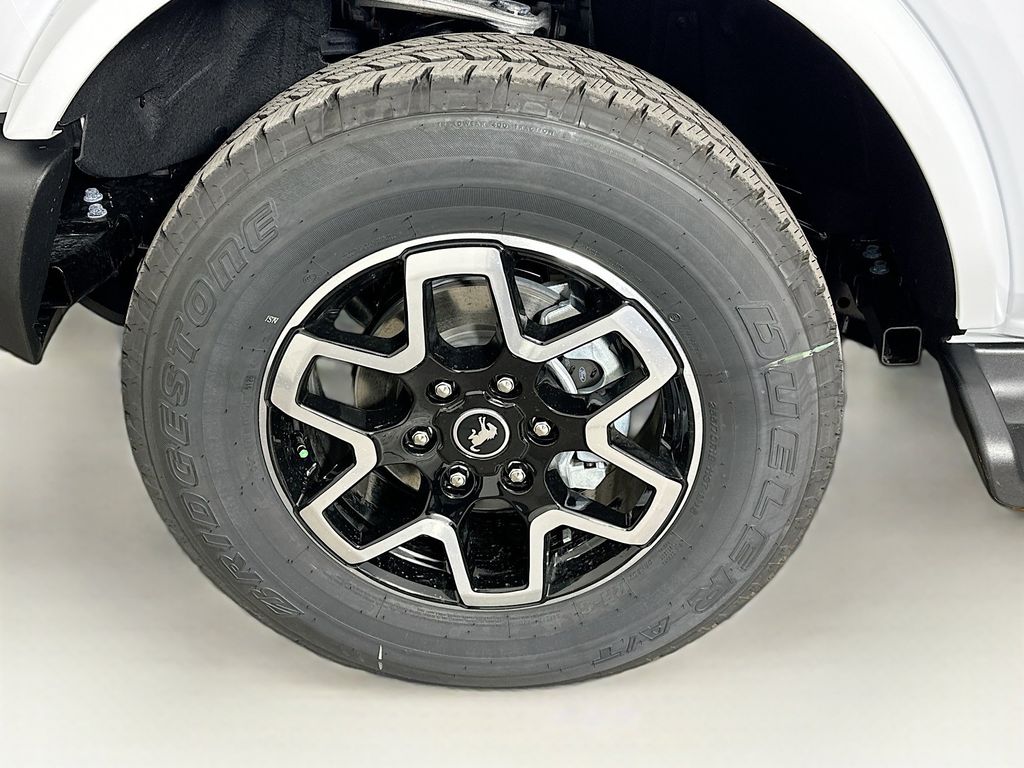 Thumbnail: 2026 Ford Bronco - 7