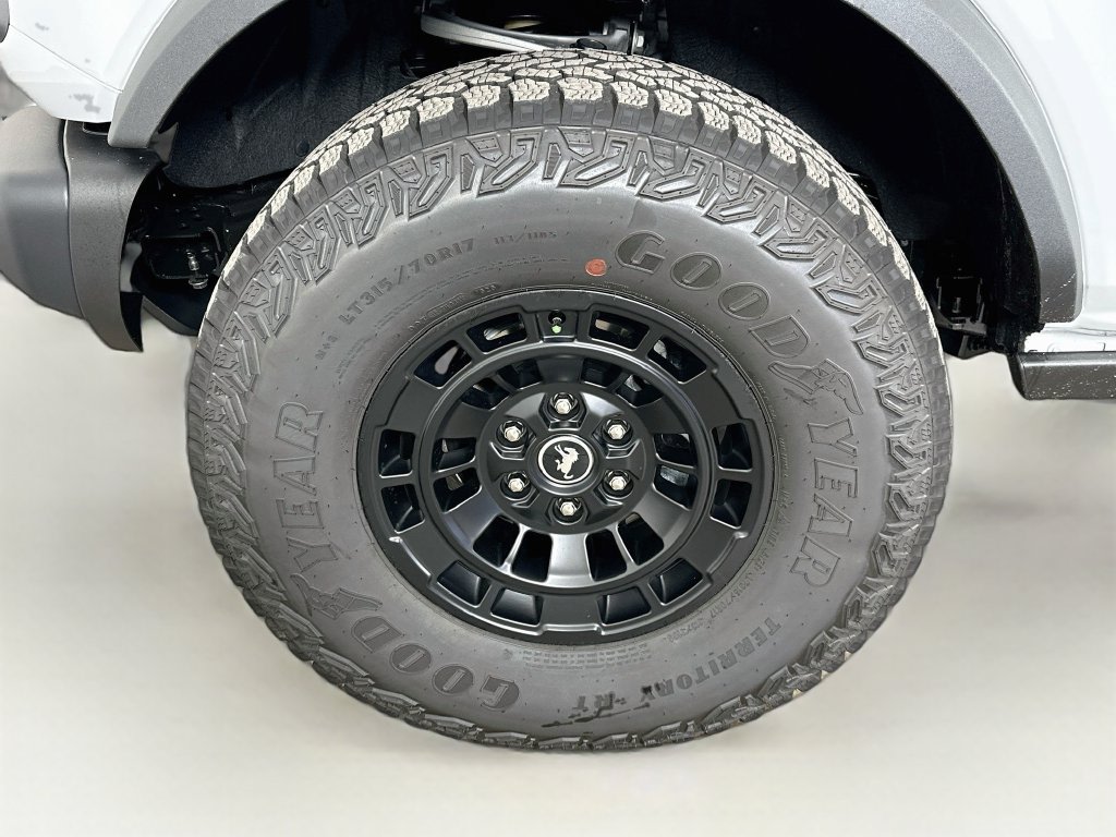Thumbnail: 2026 Ford Bronco - 7