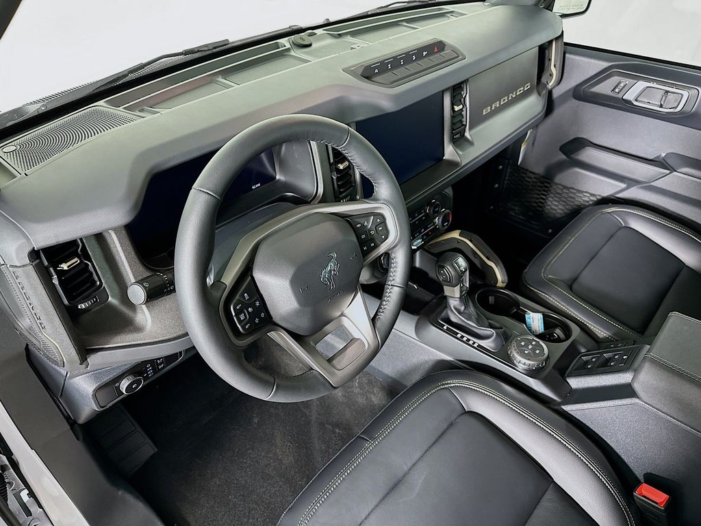 Thumbnail: 2026 Ford Bronco - 2