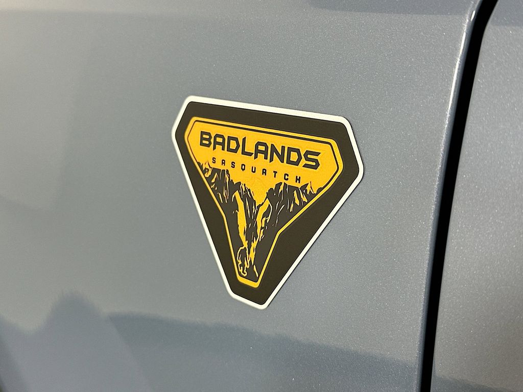 Thumbnail: 2025 Ford Bronco - 6