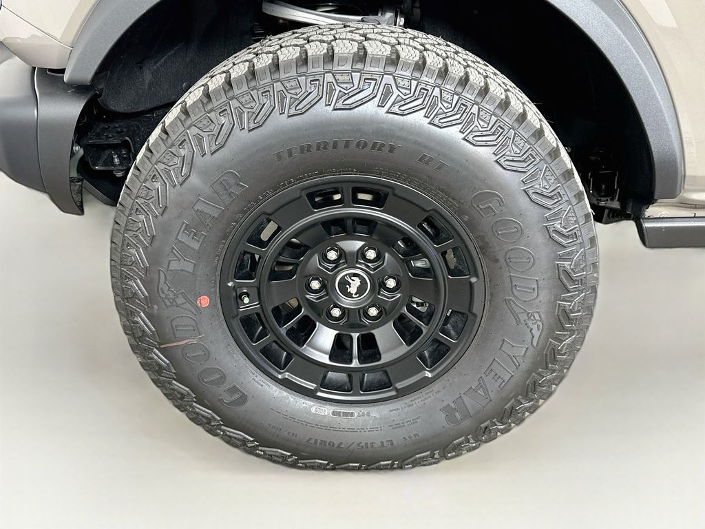 Thumbnail: 2026 Ford Bronco - 7
