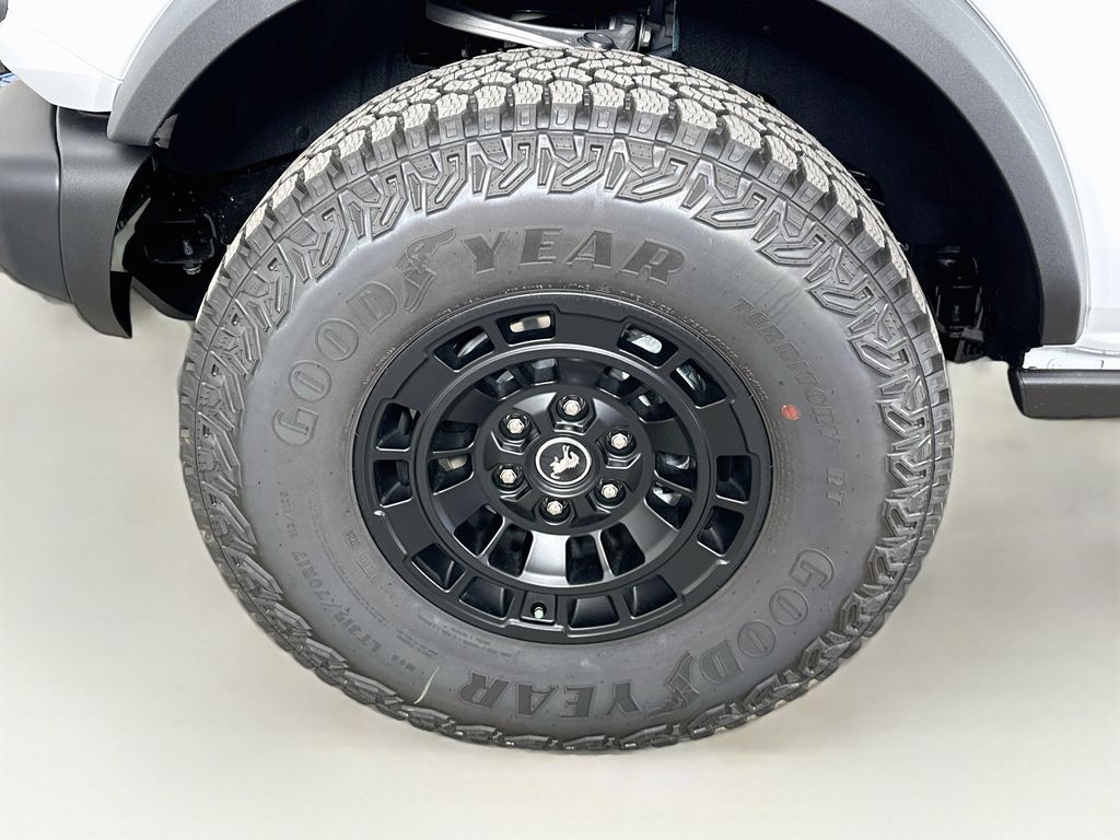 Thumbnail: 2026 Ford Bronco - 7