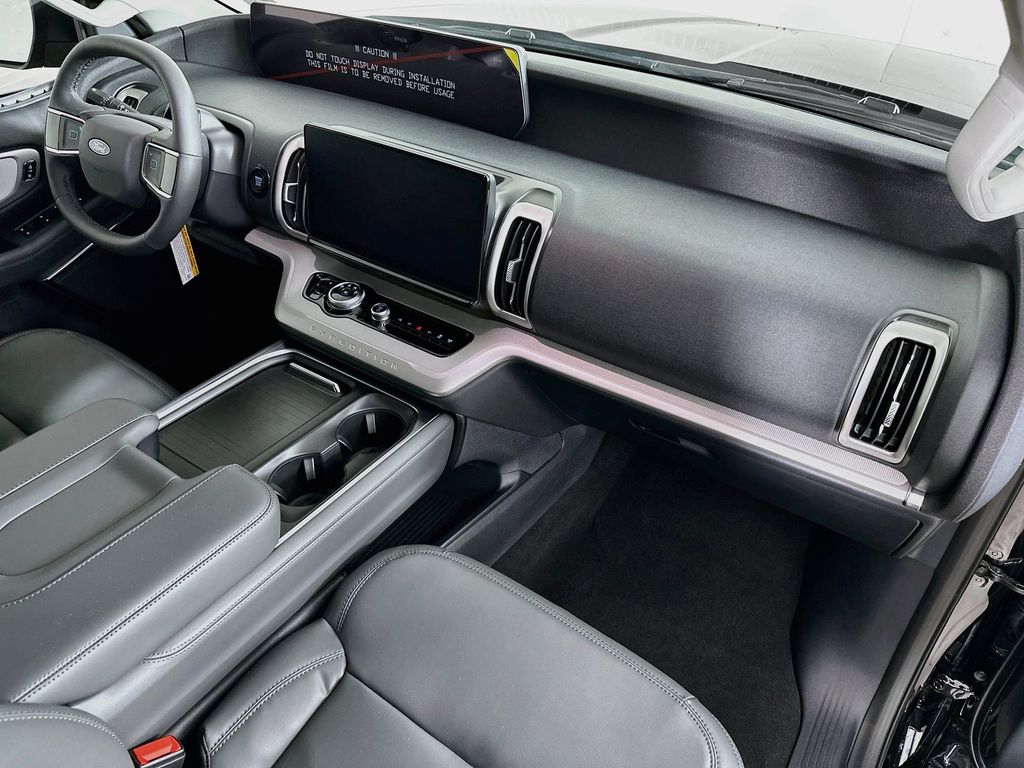 Thumbnail: 2027 Ford Expedition MAX - 14