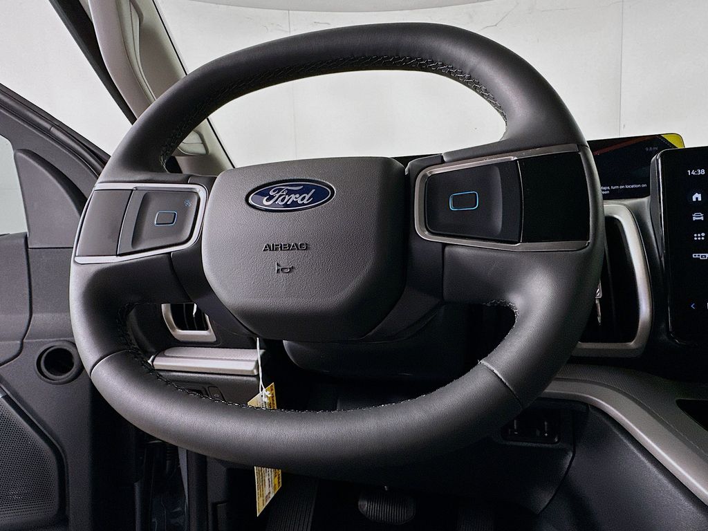 Thumbnail: 2026 Ford Expedition MAX - 15