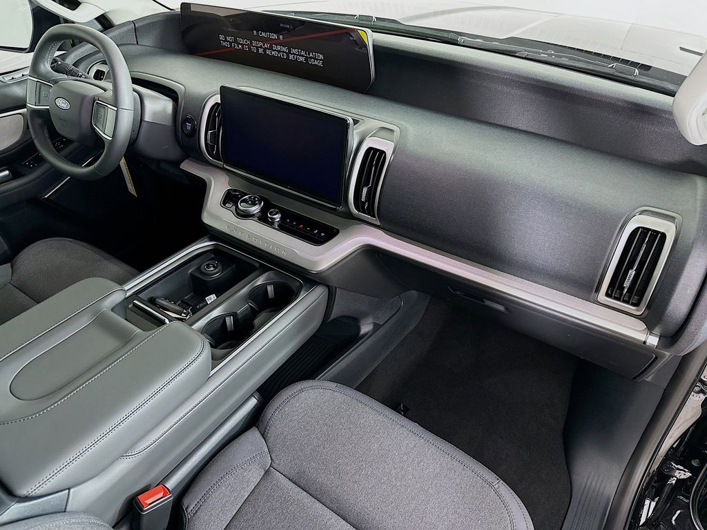 Thumbnail: 2026 Ford Expedition MAX - 32