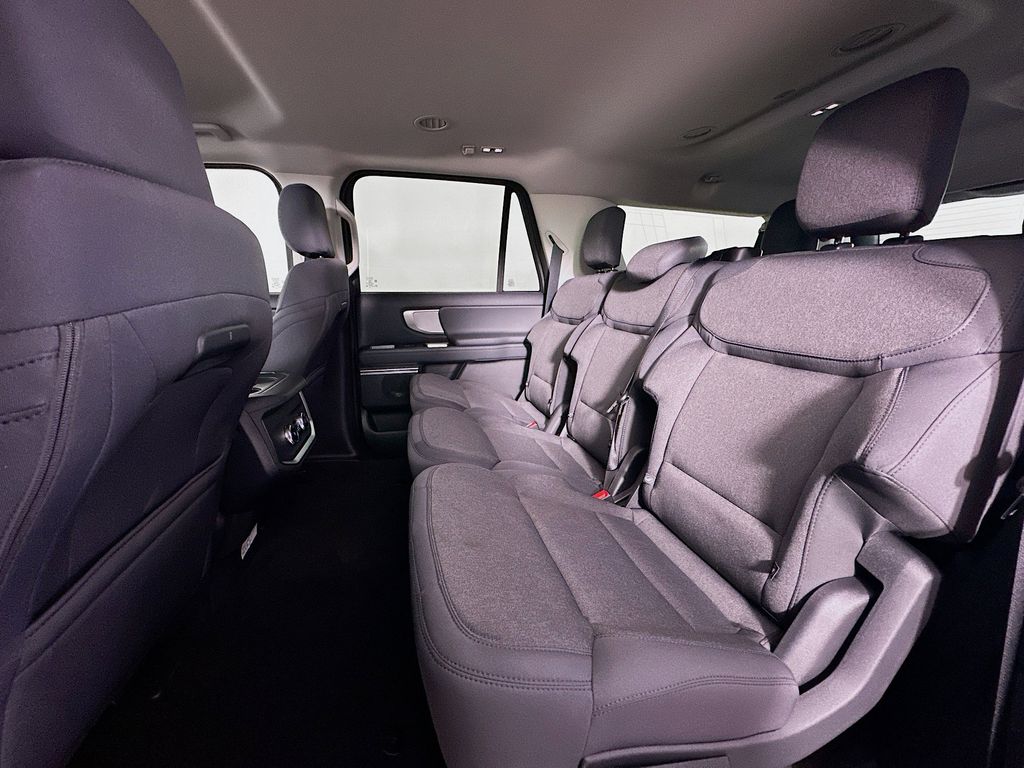 Thumbnail: 2026 Ford Expedition MAX - 11