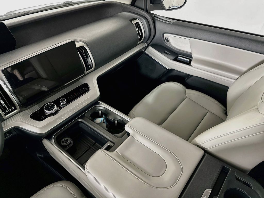 Thumbnail: 2027 Ford Expedition MAX - 14