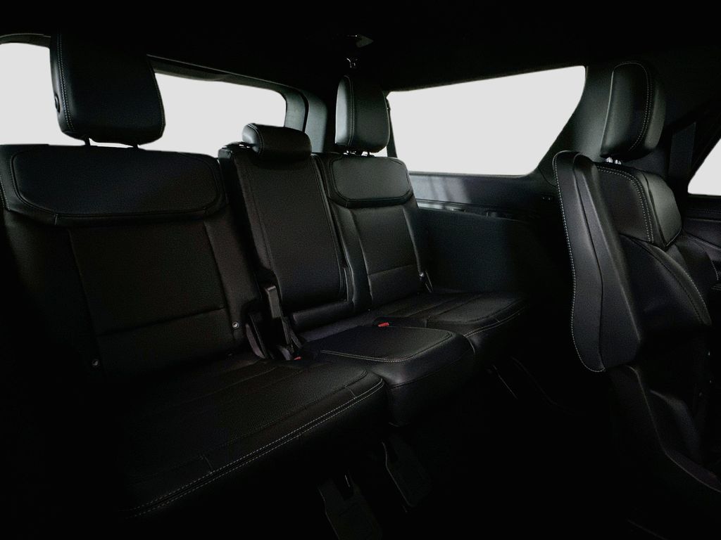 Thumbnail: 2027 Ford Expedition MAX - 31